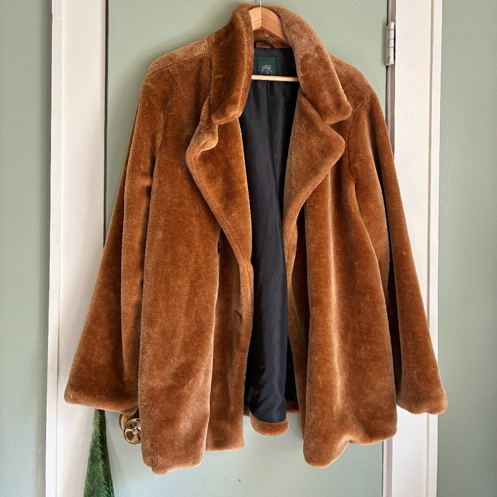 Faux fur coat size xl